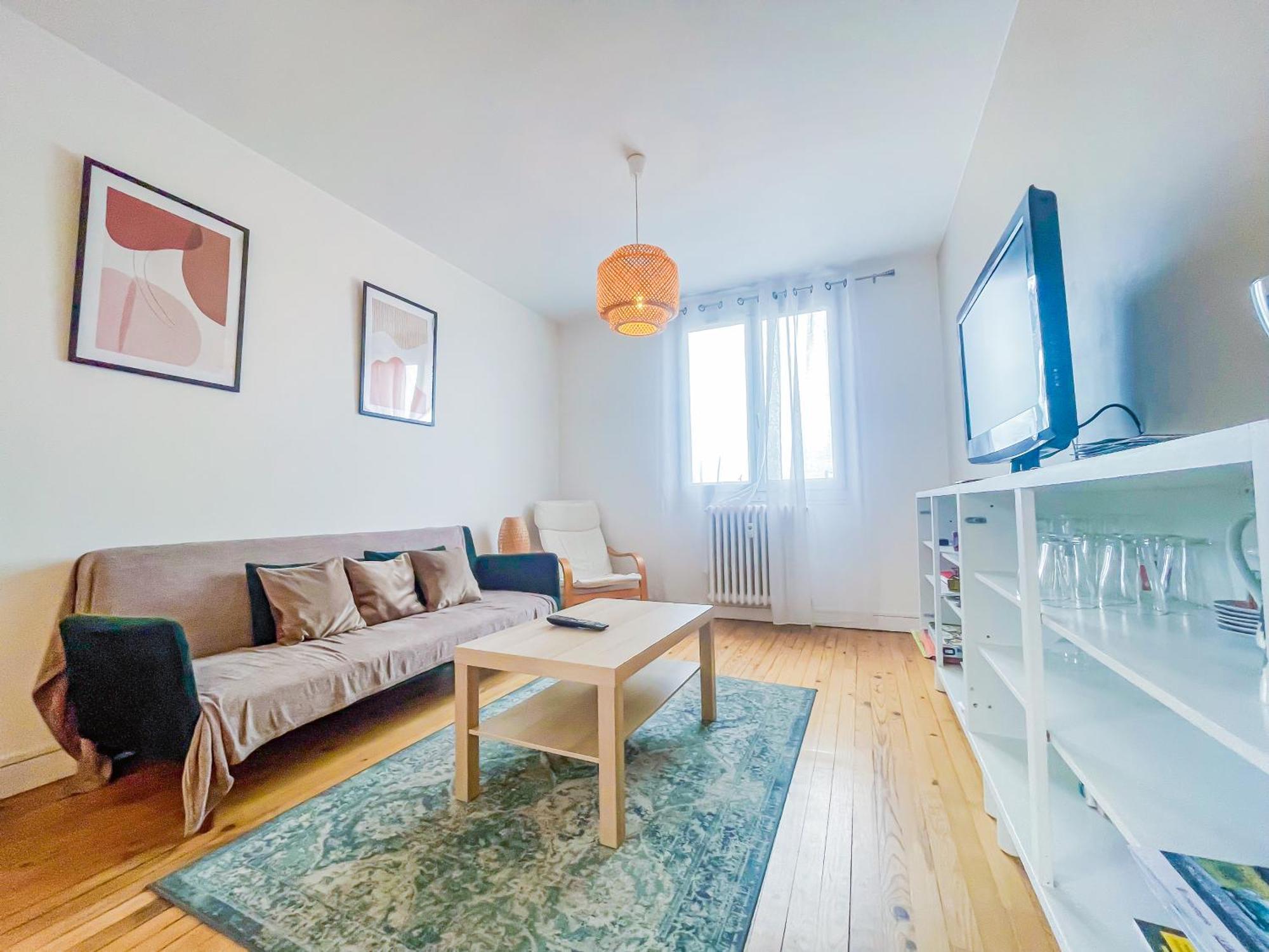 Appartement Spacieux Et Lumineux Pour 5 Personnes *